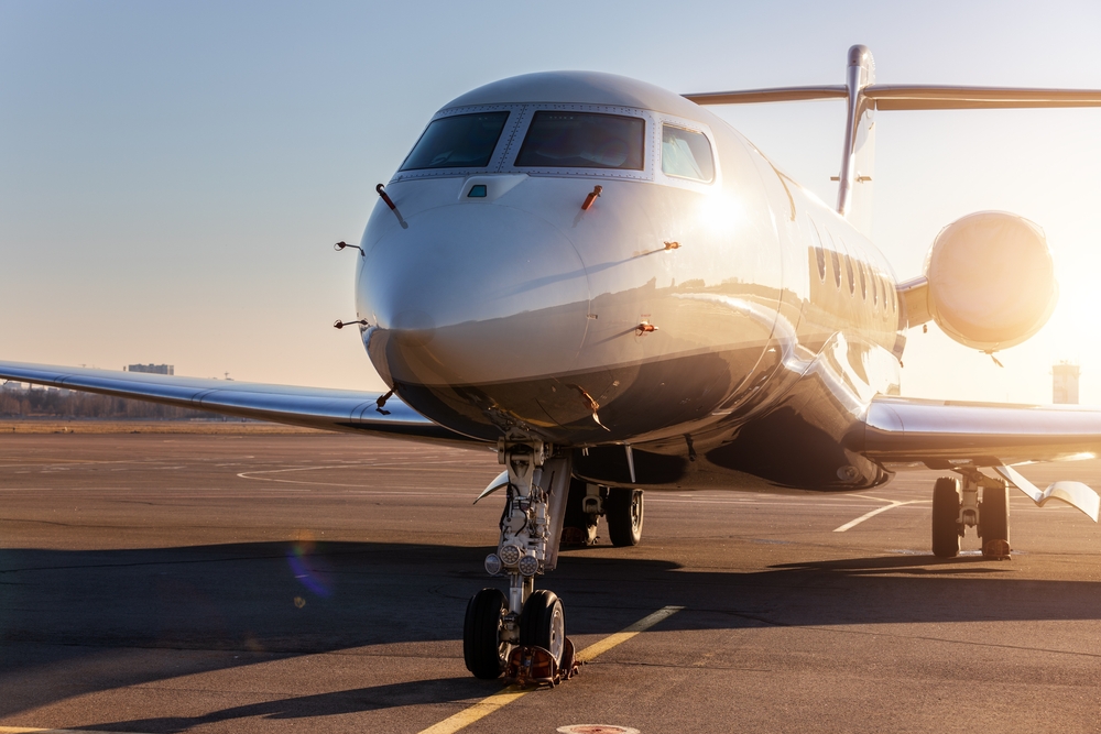 How Alaska West Air Charter Flights Elevate Your Business Travel